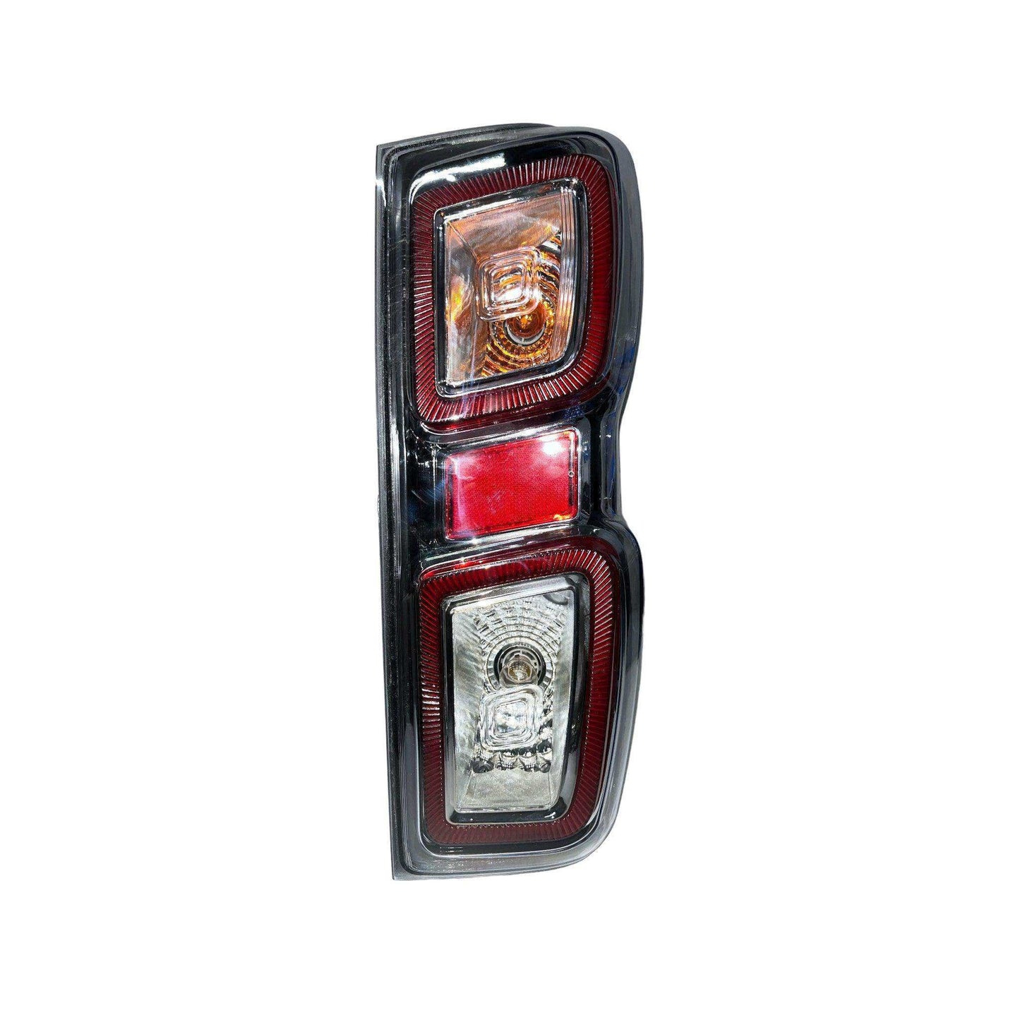 Stop Isuzu dmax 2022 2024 LED - Auto repuestos Revisa