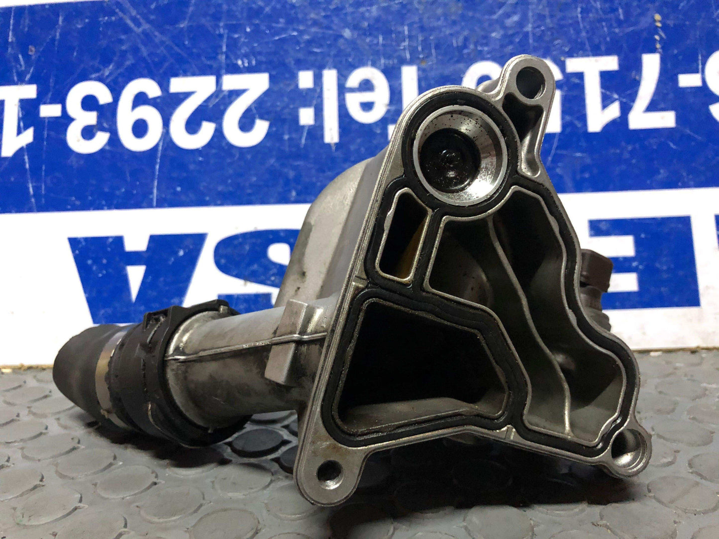 Base de filtro de aceite bmw 328i 325i X5 2005 2011 3.0l (6740273376) - Grupo Revisa
