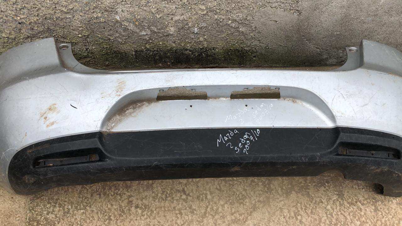 Bumper trasero mazda 3 sedan 2004 2009 - Grupo Revisa