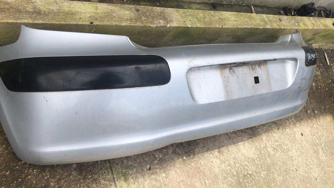 Bumper trasero peugeot 307 hatchback 2001 2007 - Grupo Revisa