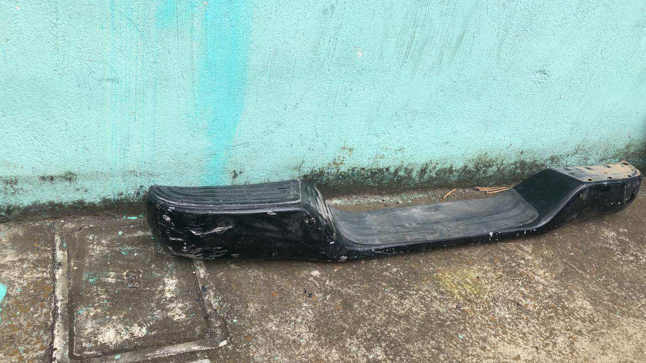 Bumper trasero toyota hilux 2008 2015 - Grupo Revisa