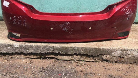 Bumper trasero Toyota Yaris 2014-2017 Sedán Agencia - Grupo Revisa