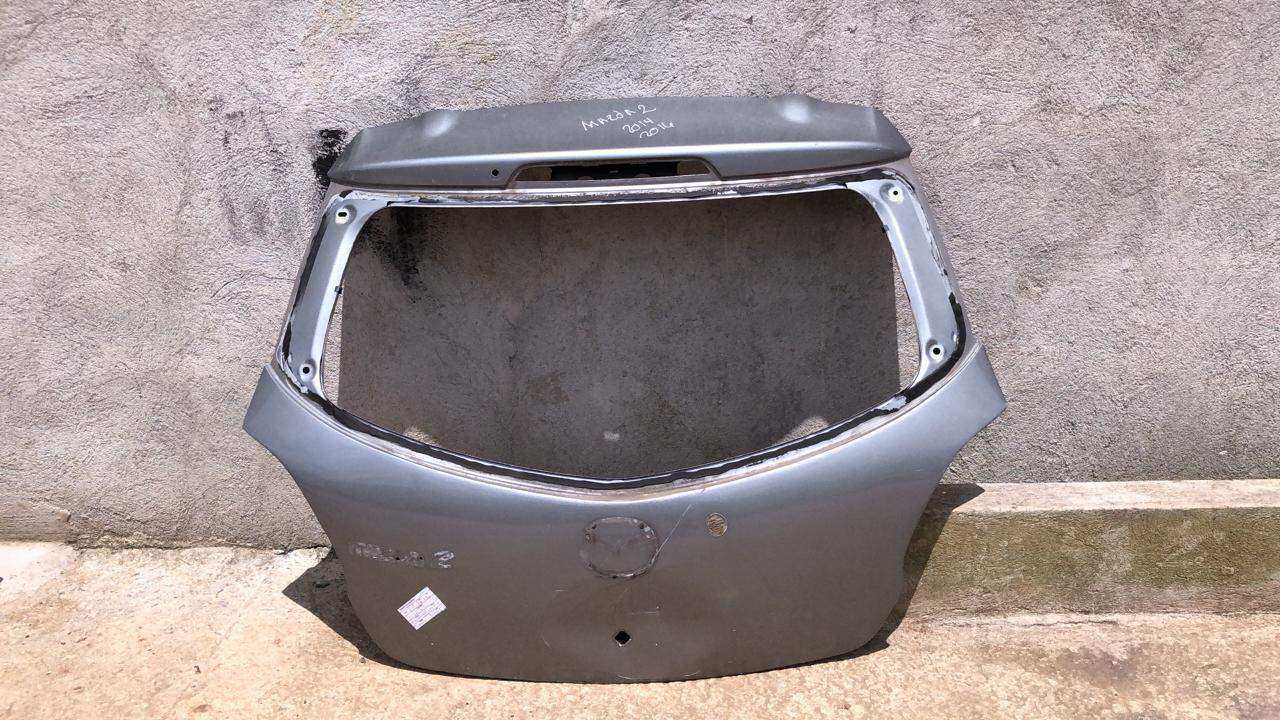 Compuerta baul mazda 2 hatchback 2005 2015 - Grupo Revisa