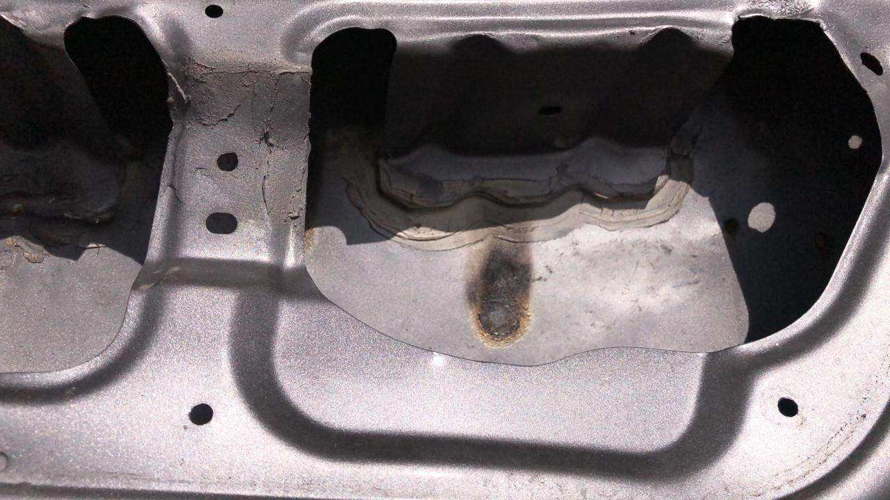 Compuerta baul mazda 2 hatchback 2005 2015 - Grupo Revisa