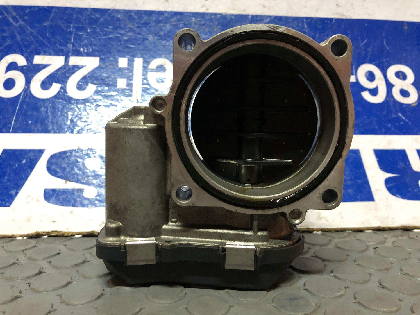 Cuerpo de aceleración bmw 328xi 325i X5 3.0 2005 2011 (1354 7556118-04) - Grupo Revisa