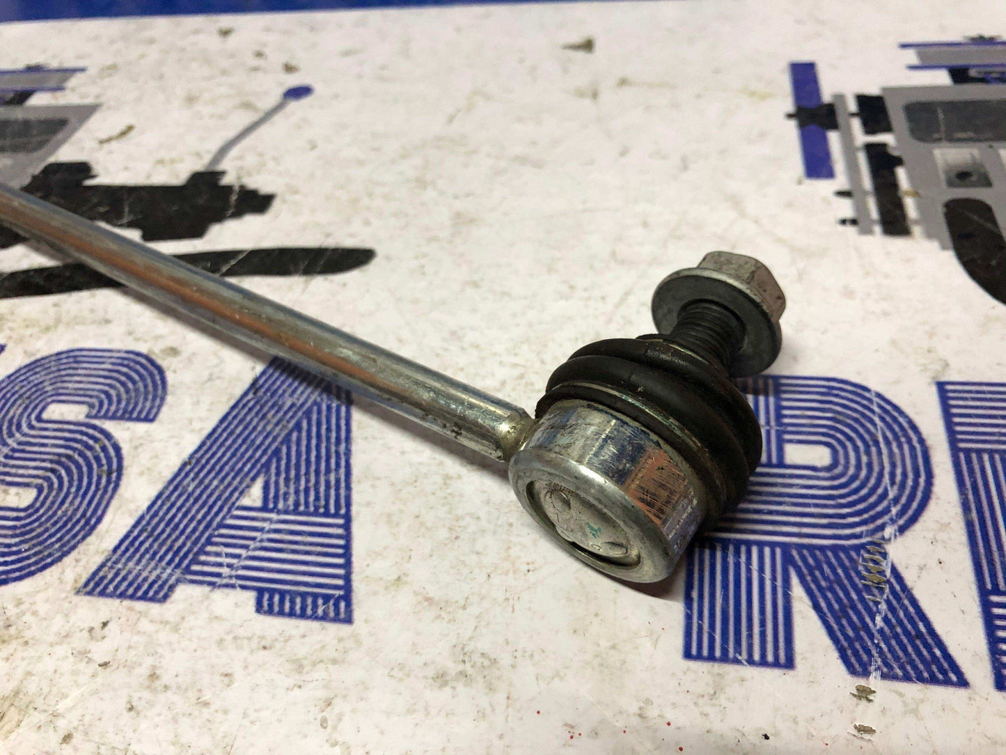 Estabilizador de suspensión delantera Volkswagen Jetta Tiguan 2016 2020 ( 1k0-411-315-r ) - Grupo Revisa