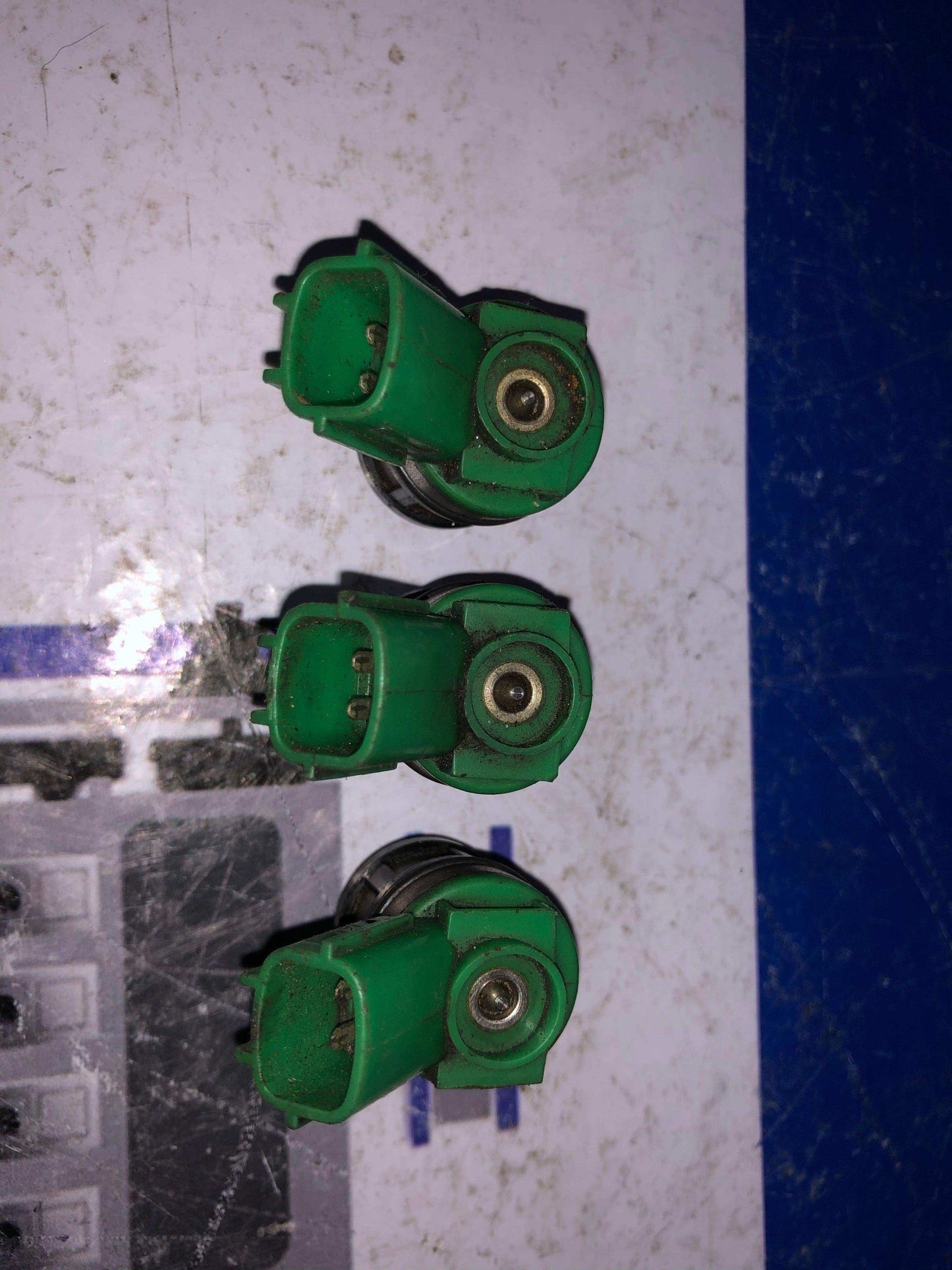 Inyector gasolina Nissan Frontier urvan xterra Altima 2.4l ( 16600-1s700 ) - Grupo Revisa