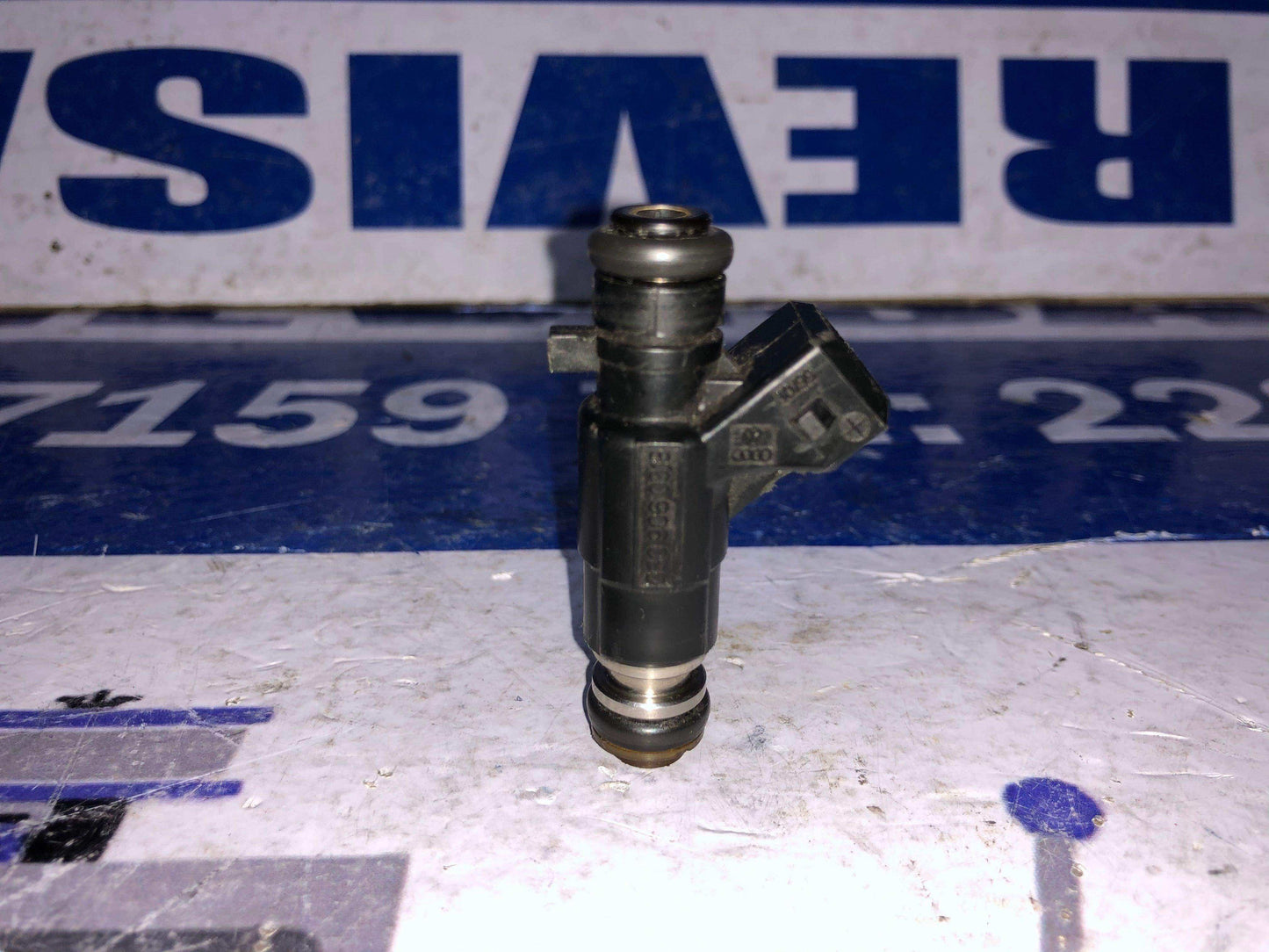 Inyector Volkswagen polo golf 1.4 1994 2003 ( 030 906 031e ) - Grupo Revisa