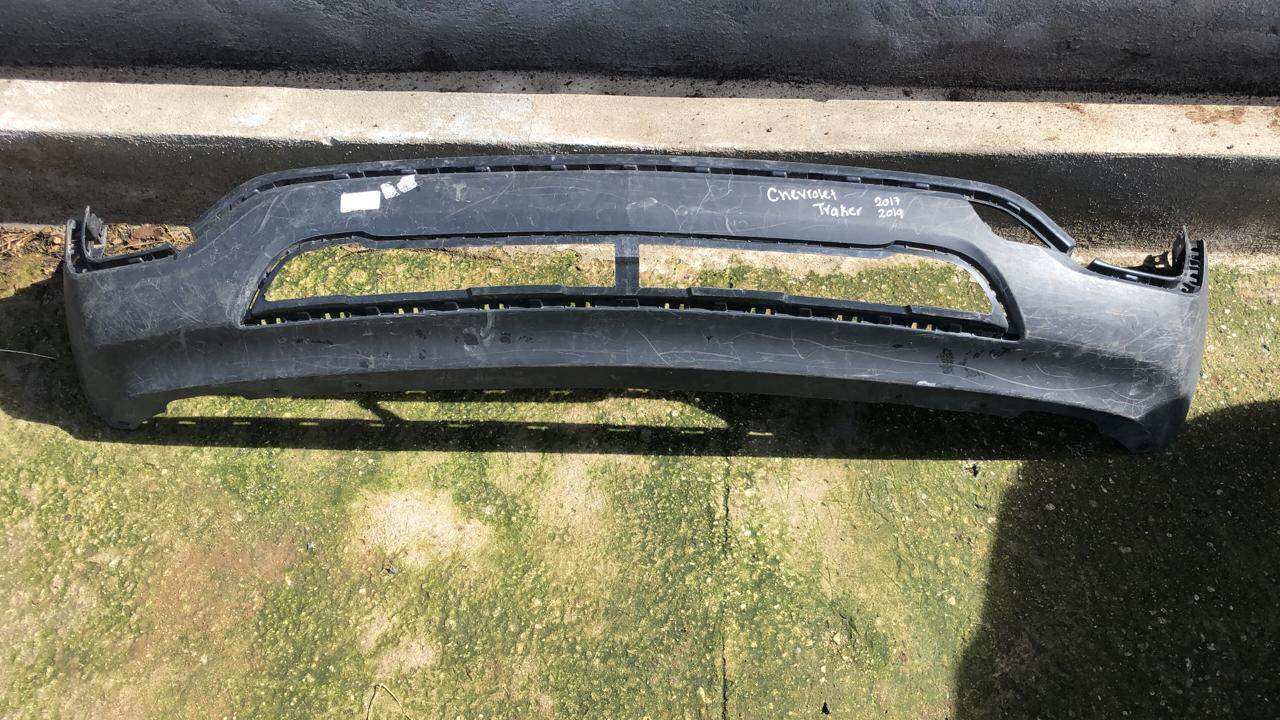 Lip bumper delantero Chevrolet trax 2017 2019 - Grupo Revisa