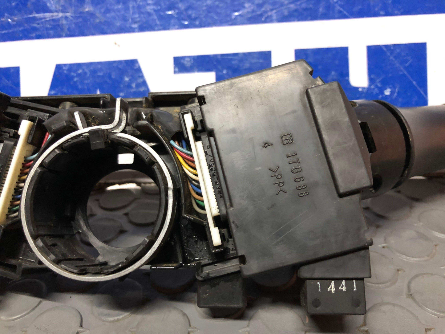 Mando de limpiaparabrisas Mitsubishi mirage 2014 2020 (8617a038) - Grupo Revisa