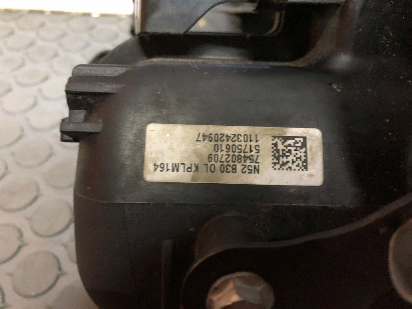 Manifold de admisión bmw 328i 325i X5 2005 2011 3.0l (754802709) - Grupo Revisa