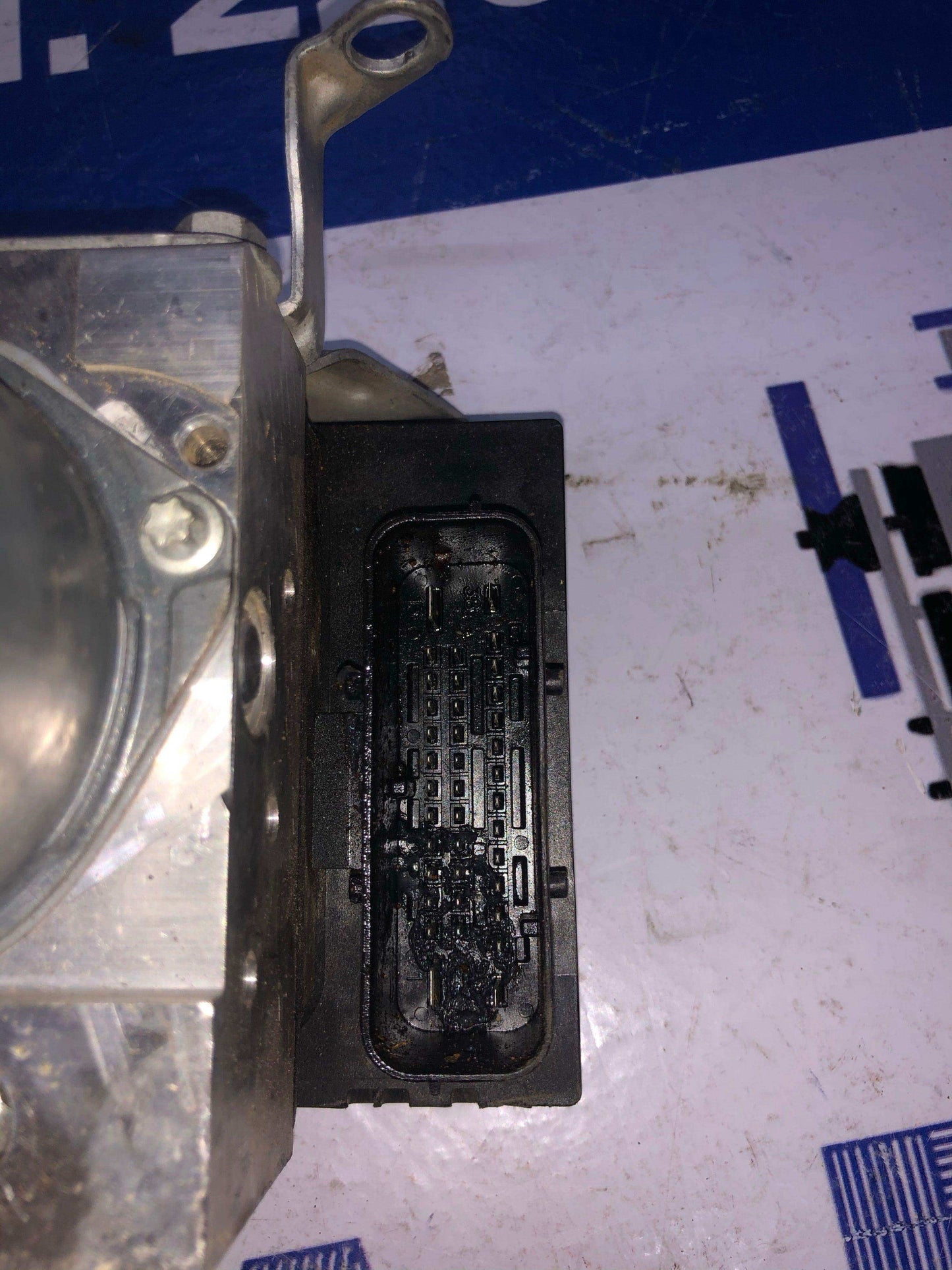 Módulo abs bmw 328i 335i 335xi 328xi 2007 2013 ( 3451 6784868 01 ) - Grupo Revisa