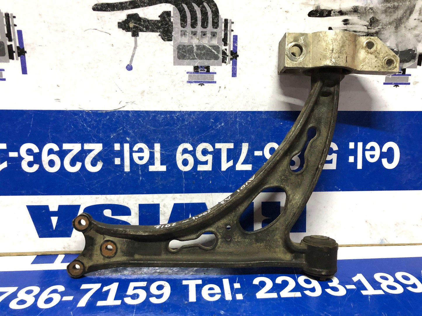 Muleta delantera izquierda Audi A3 2004 2014 - Grupo Revisa