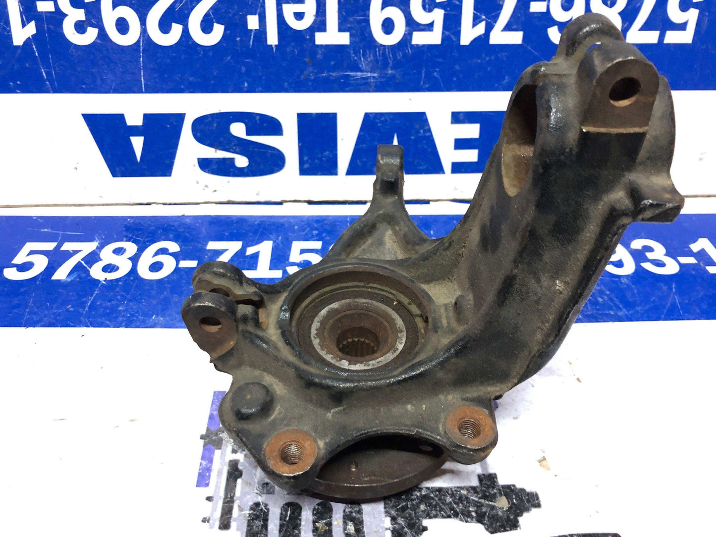 Muñón delantero derecho izquierdo Peugeot 207 premier 2008 2015 - Grupo Revisa
