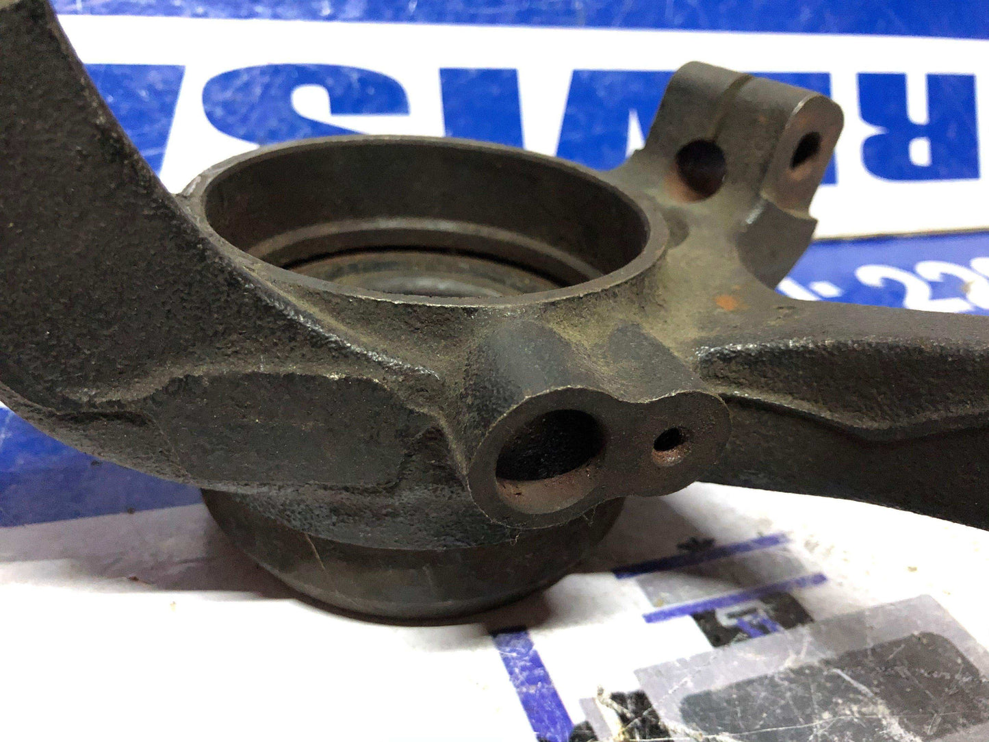 muñon delantero izquierdo derecho Hyundai Tucson / Kia Sportage 2010 2015 - Grupo Revisa