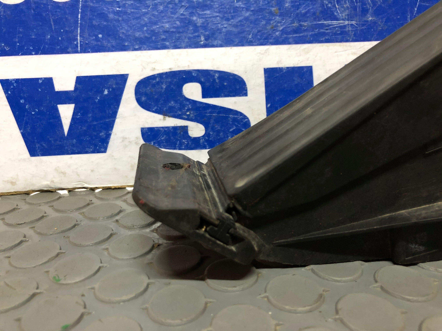 Pedal de aceleración bmw 328i 2006 2011 (3542 6789998 01) - Grupo Revisa