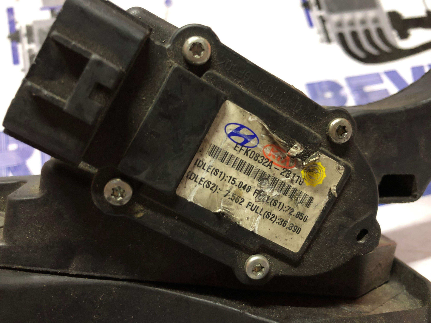 Pedal de aceleración Hyundai Santa Fe Veracruz 2.2 2005 2009 ( 32726-2b100 ) - Grupo Revisa
