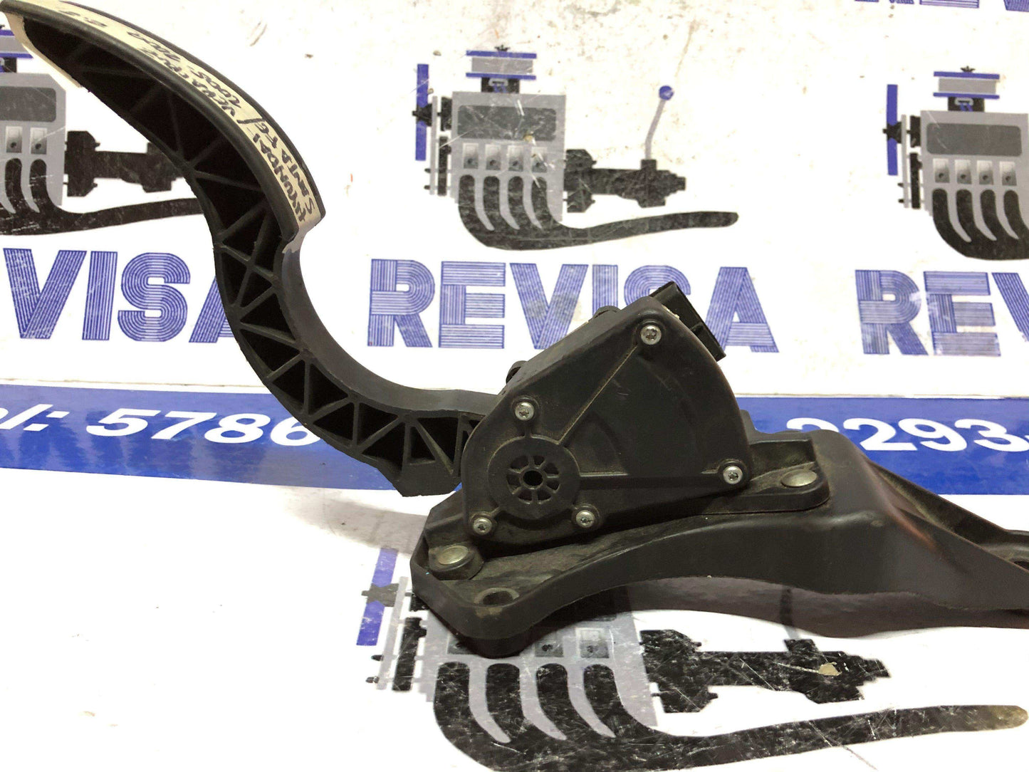 Pedal de aceleración Hyundai Santa Fe Veracruz 2.2 2005 2009 ( 32726-2b100 ) - Grupo Revisa