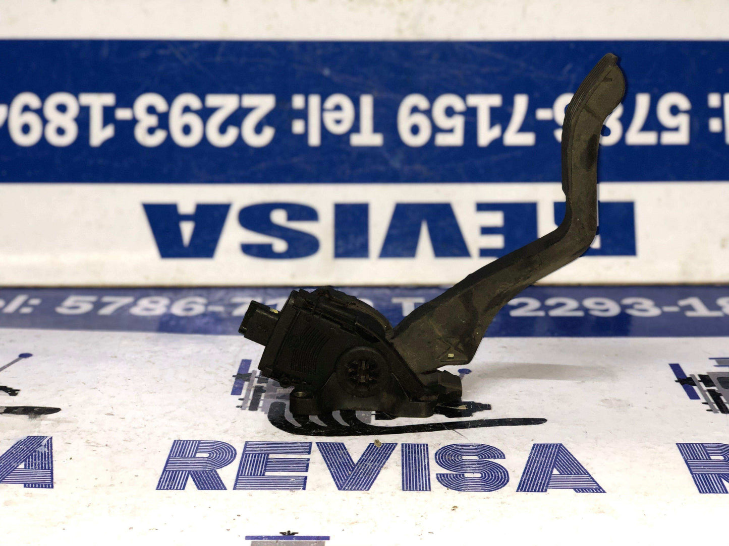 Pedal de aceleración Peugeot 307 308 Citroen c2 2001 2013 ( 9681530380 ) - Grupo Revisa