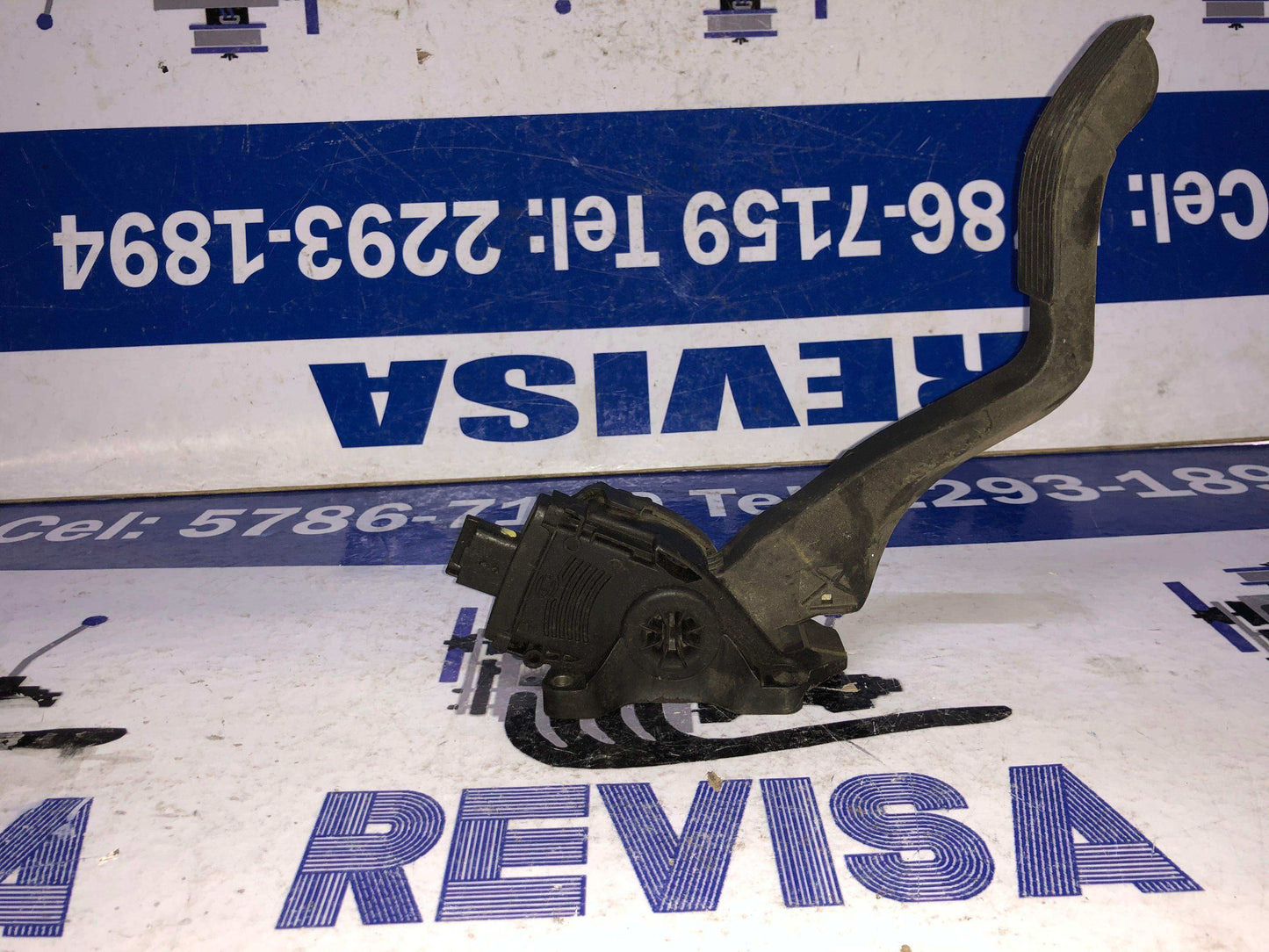 Pedal de aceleración Peugeot 307 308 Citroen c2 2001 2013 ( 9681530380 ) - Grupo Revisa