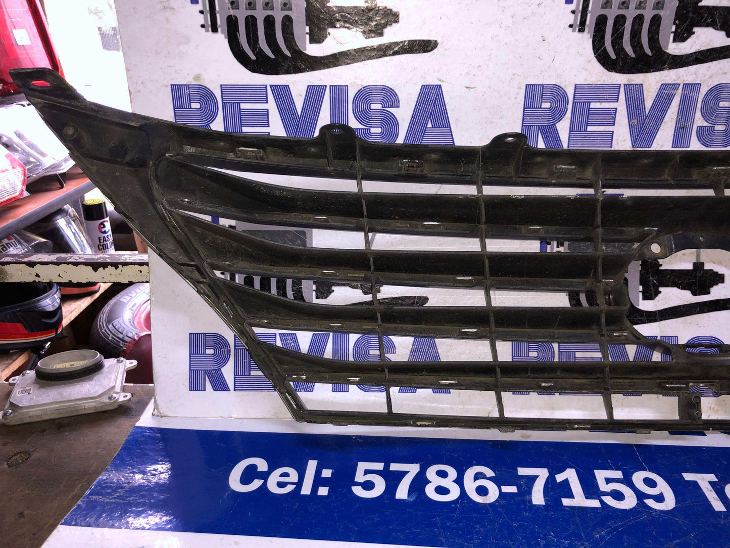 Persiana frontal Lexus LX570 2008 2010 - Grupo Revisa