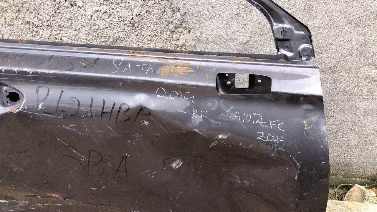 Puerta delantera derecha Hyundai santa fe 2019 2020 - Grupo Revisa