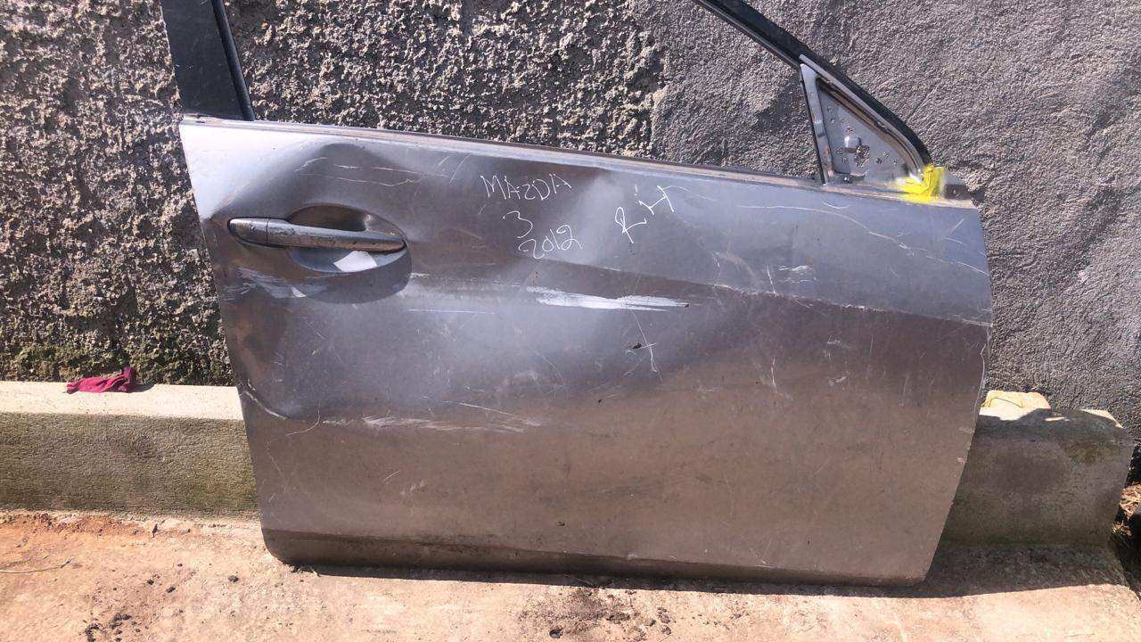 Puerta delantera derecha mazda 3 2010 2013 - Grupo Revisa