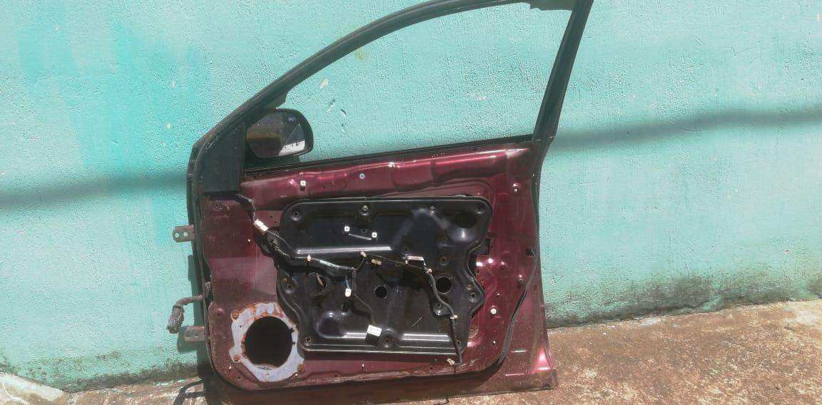 Puerta delantera derecha Nissan Murano 2002-2008 - Grupo Revisa