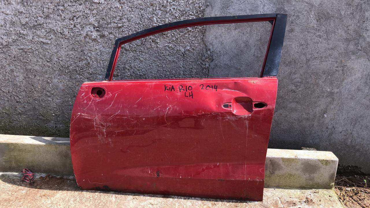Puerta delantera izquierda kia rio 2012 2016 - Grupo Revisa