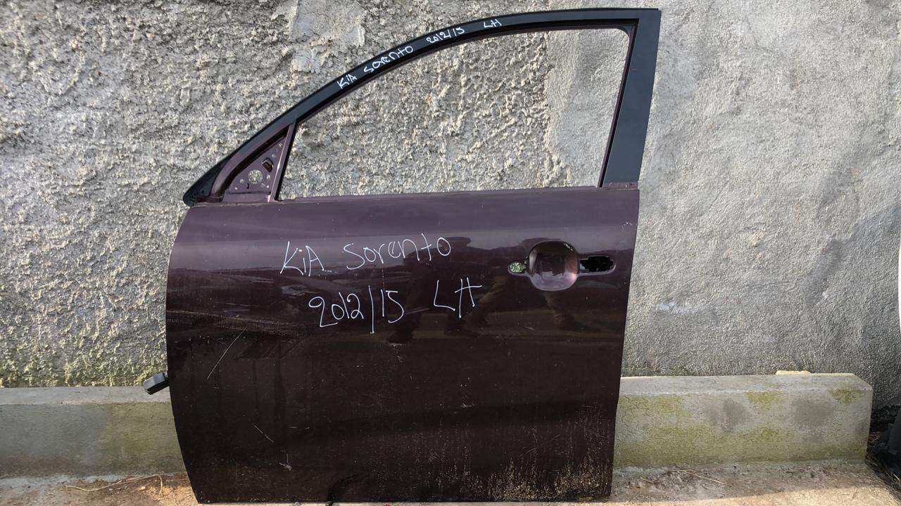 Puerta delantera izquierda kia sorento 2010 2015 - Grupo Revisa