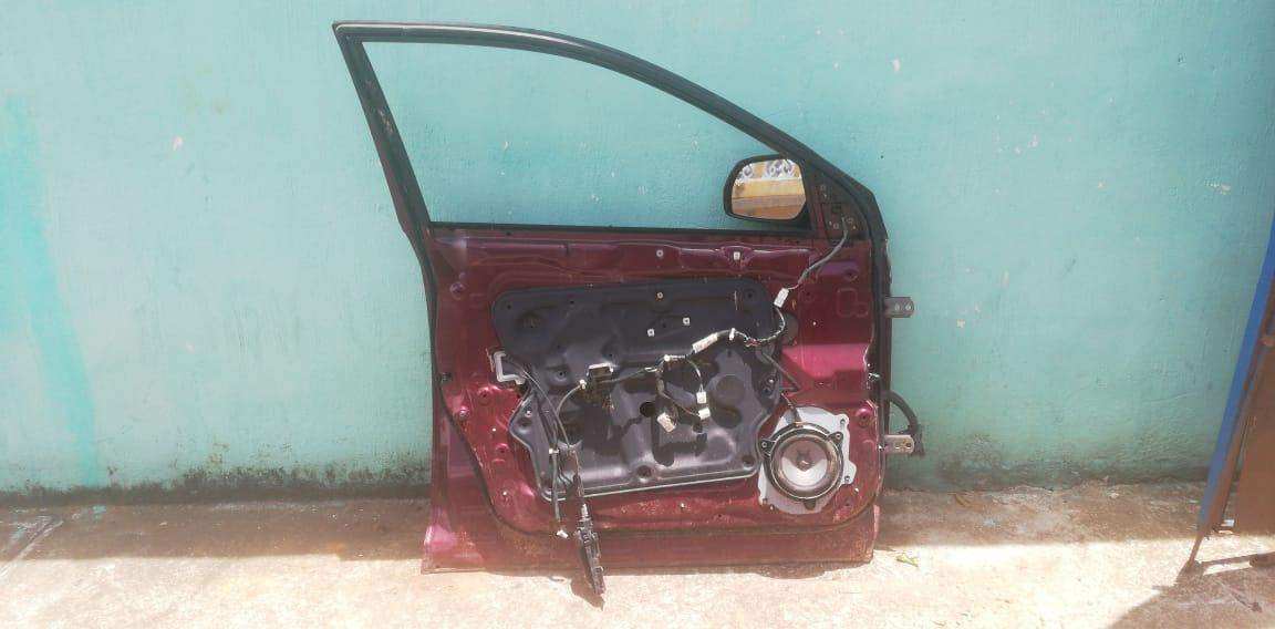 Puerta delantera izquierda Nissan Murano 2002-2008 - Grupo Revisa