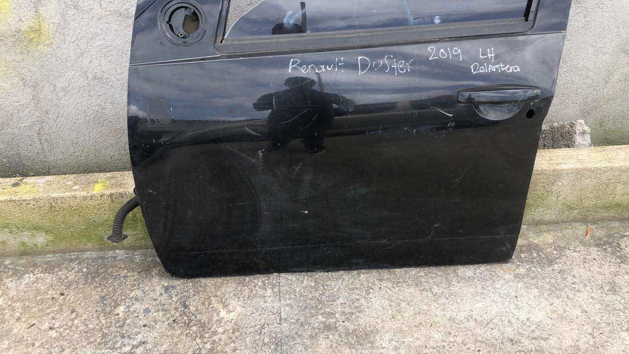 Puerta delantera izquierda renault duster 2012 2019 - Grupo Revisa
