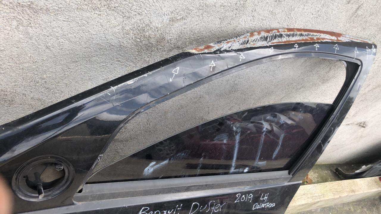 Puerta delantera izquierda renault duster 2012 2019 - Grupo Revisa