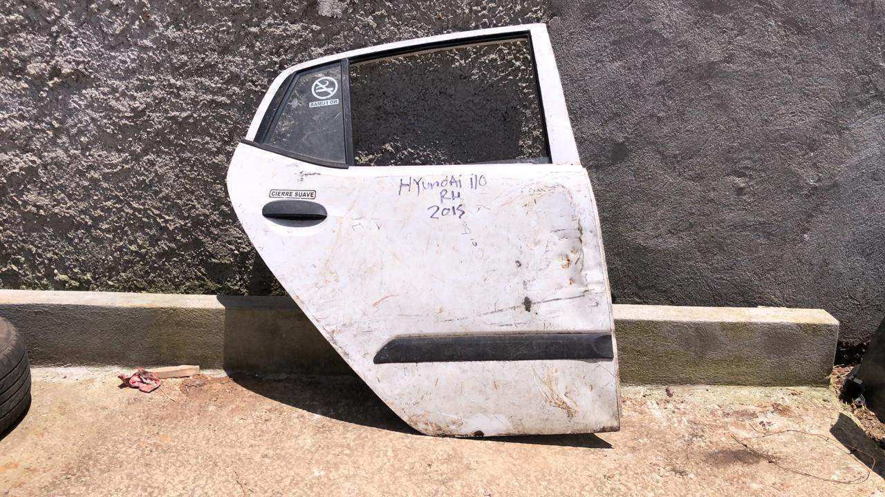Puerta trasera derecha Hyundai i10 2010 2016 - Grupo Revisa