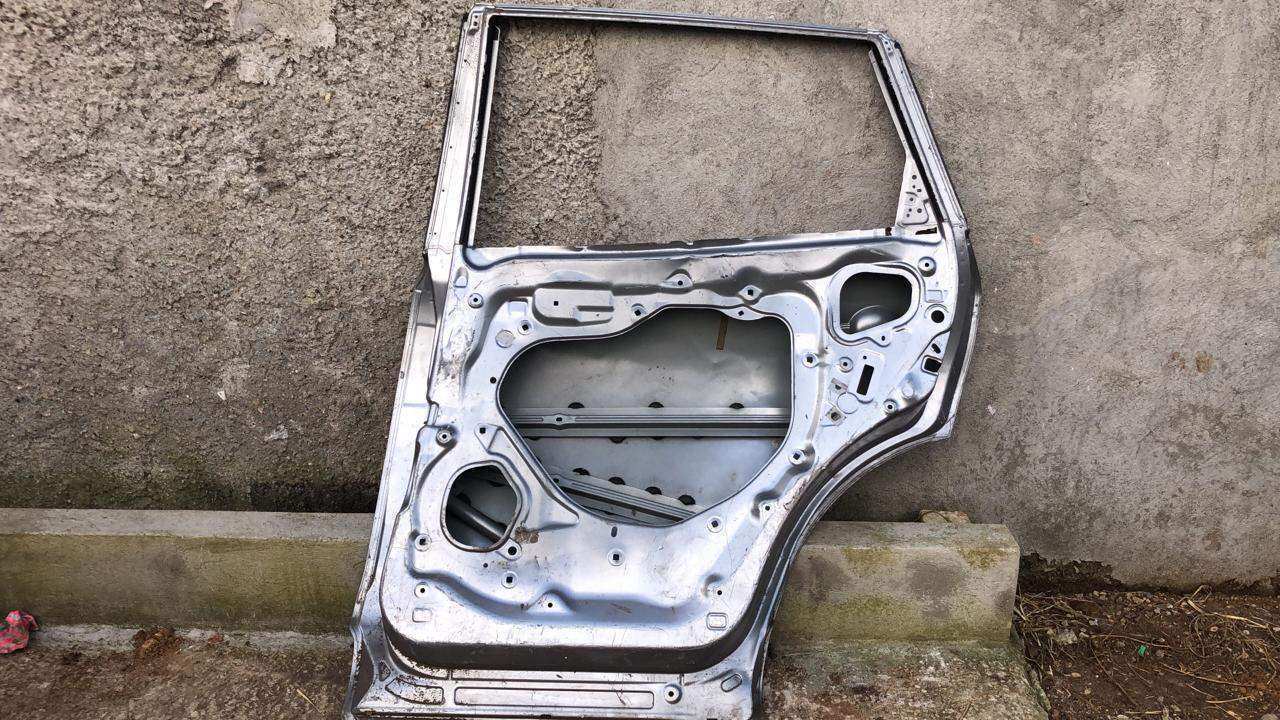 Puerta trasera derecha mazda cx9 2013 2015 - Grupo Revisa