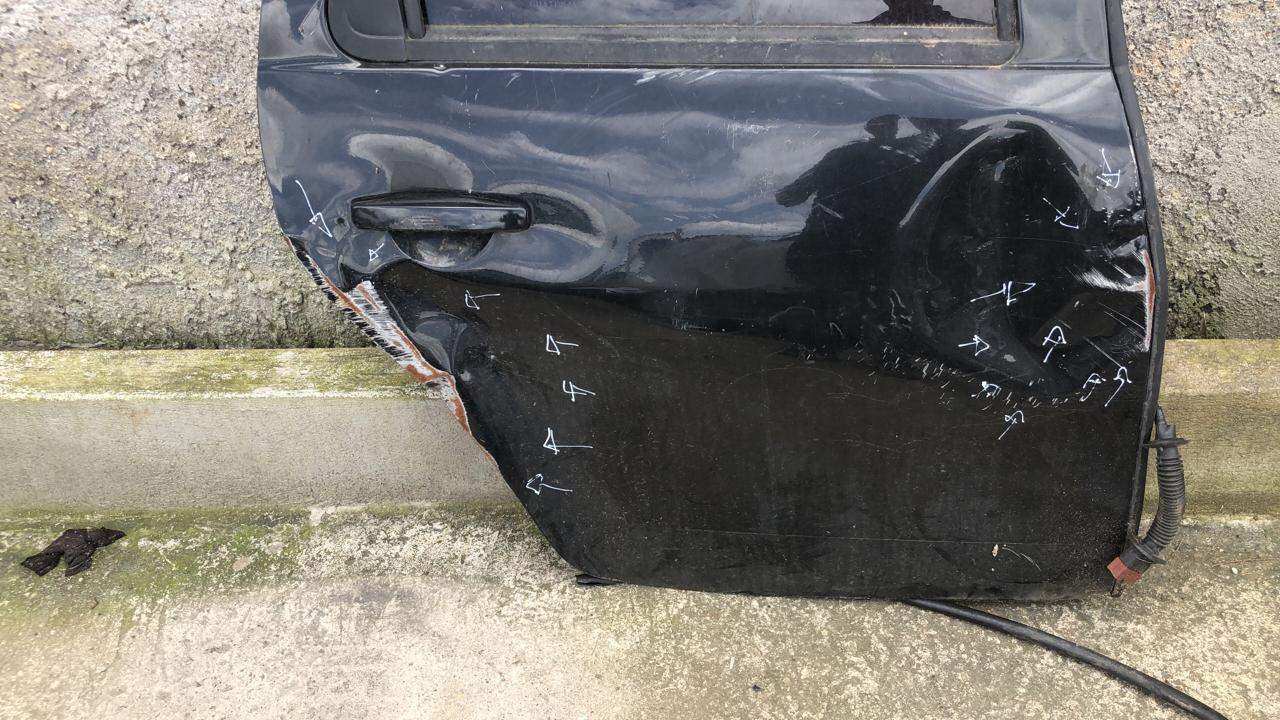 Puerta trasera derecha renault duster 2012 2019 - Grupo Revisa