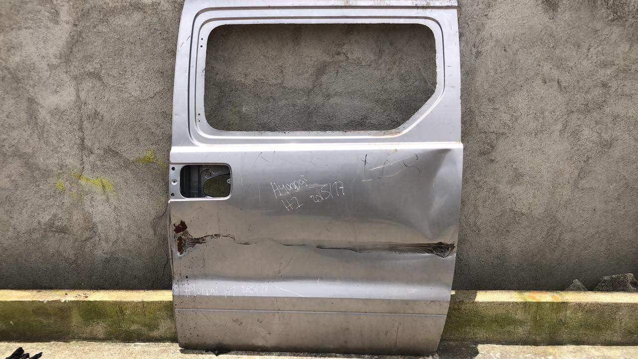 Puerta trasera izquierda corrediza hyundai h1starex 2008 2016 - Grupo Revisa