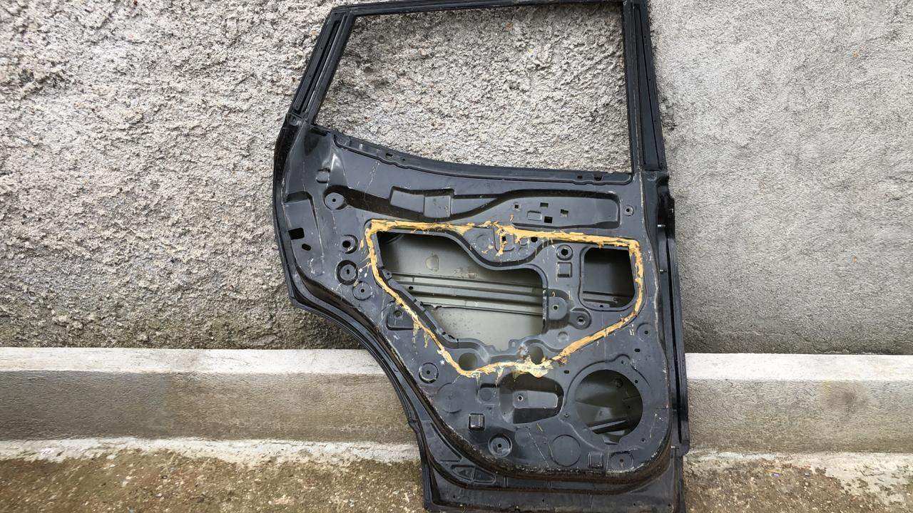 Puerta trasera izquierda nissan qashqai 2014 2018 - Grupo Revisa