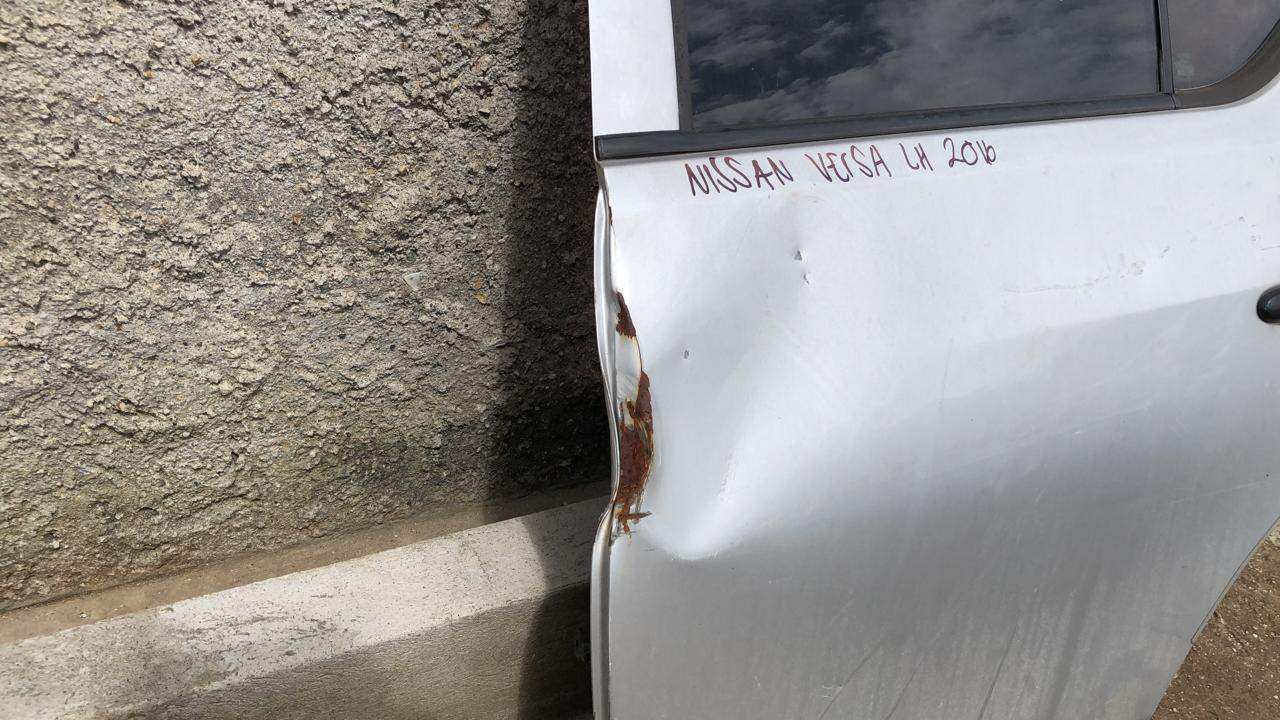 Puerta trasera izquierda nissan versa sedan 2012 2019 - Grupo Revisa