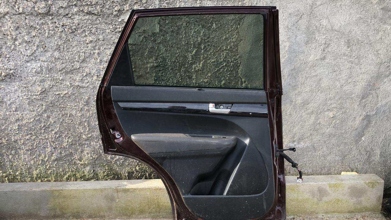 Puerta trasero izquierdo kia sorento 2010 2015 - Grupo Revisa