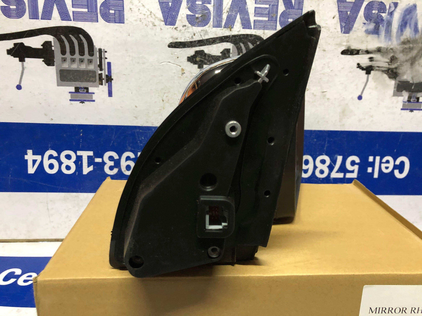Retrovisor derecho Ford ranger 2012 2020 (9 espigas) - Grupo Revisa