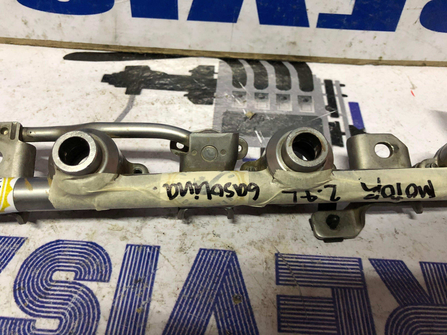 Riel de inyectores Nissan Frontier urvan 1998 2004 2.4l gasolina - Grupo Revisa