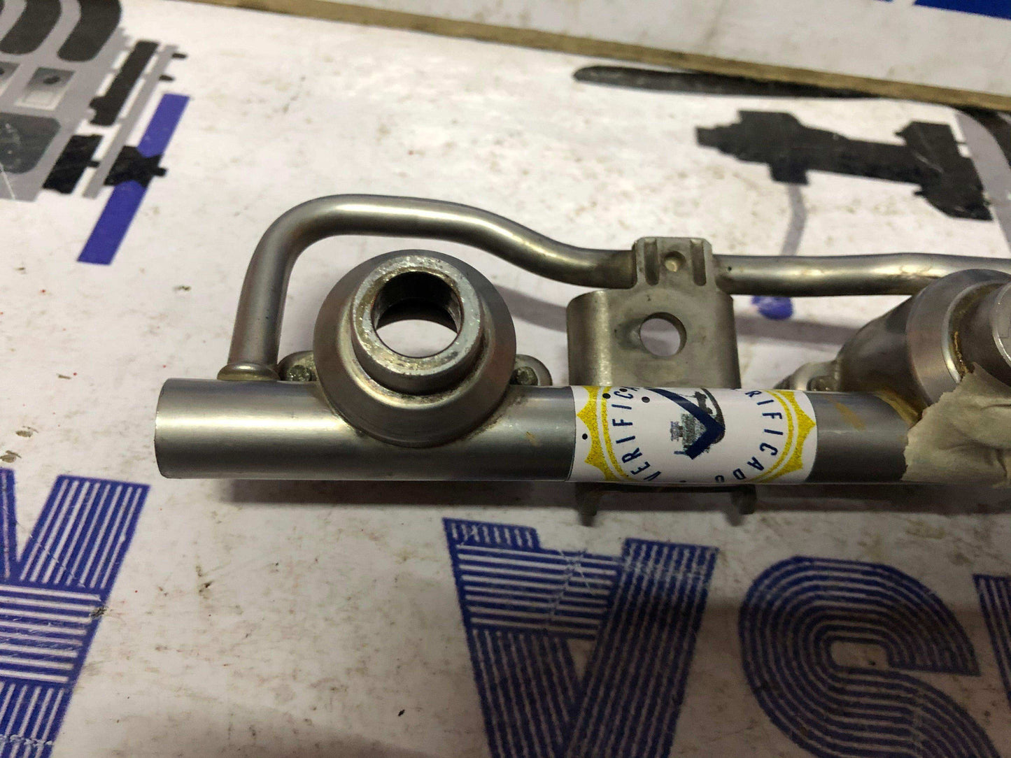 Riel de inyectores Nissan Frontier urvan 1998 2004 2.4l gasolina - Grupo Revisa