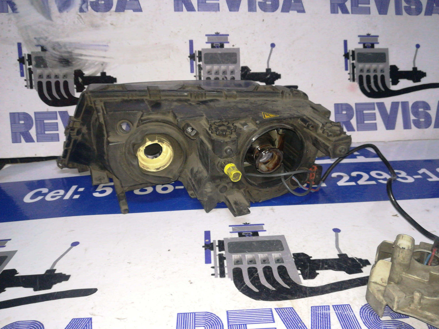 Silvin derecho BMW E46 2001-2006 - Grupo Revisa