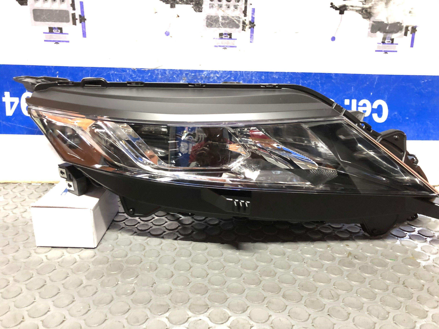 Silvin derecho izquierdo Mitsubishi l200 2019 2022 no led - Grupo Revisa