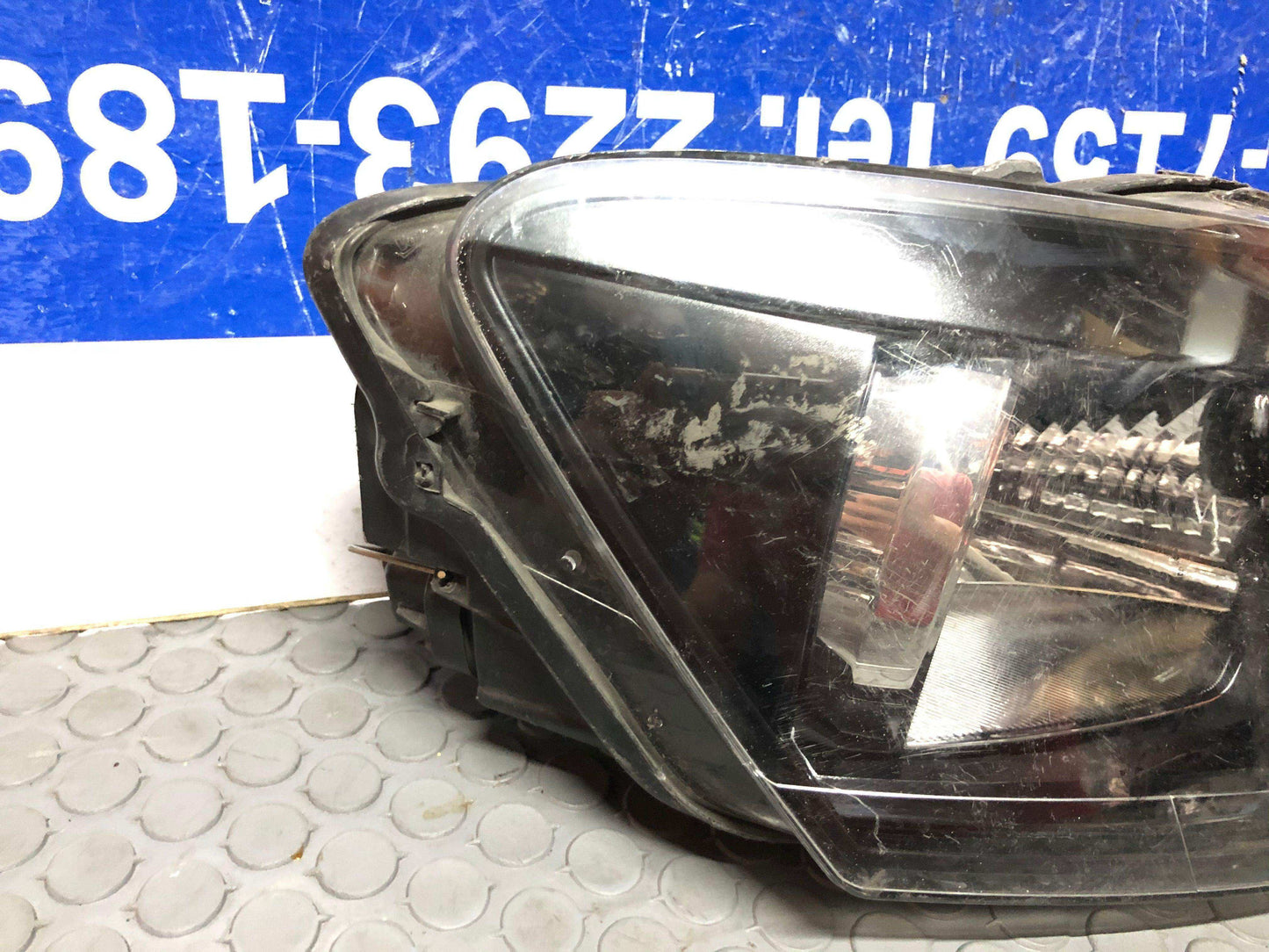 Silvin derecho Volkswagen polo 2009 2014 (89503292)(6r1 941 016 e) - Grupo Revisa