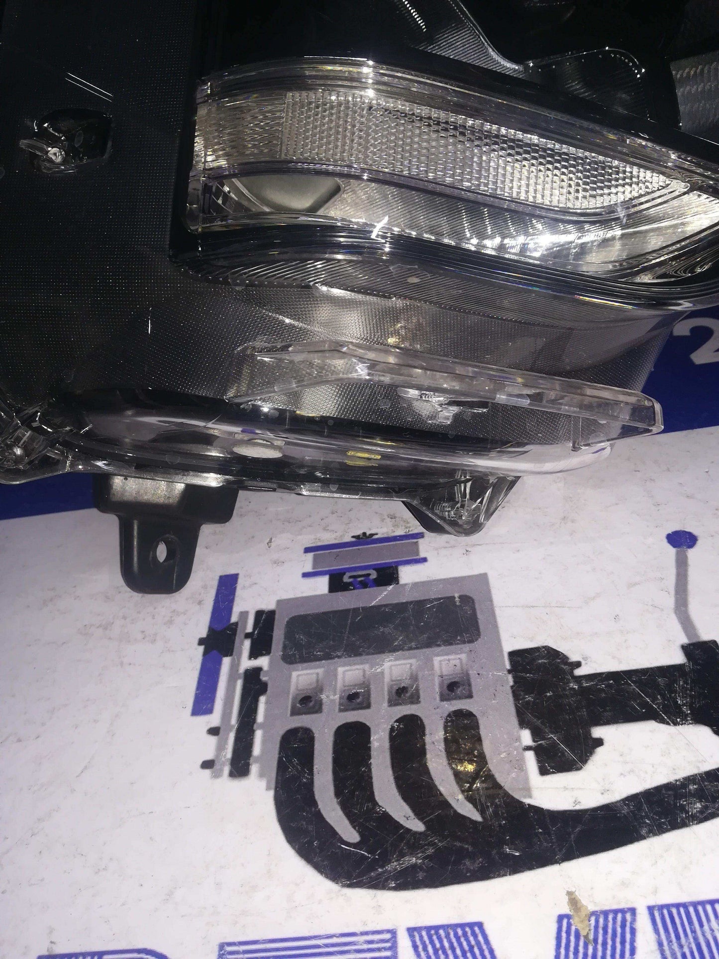 Silvin Hyundai Santa Fe 2020 derecho (92101-S2000) - Grupo Revisa