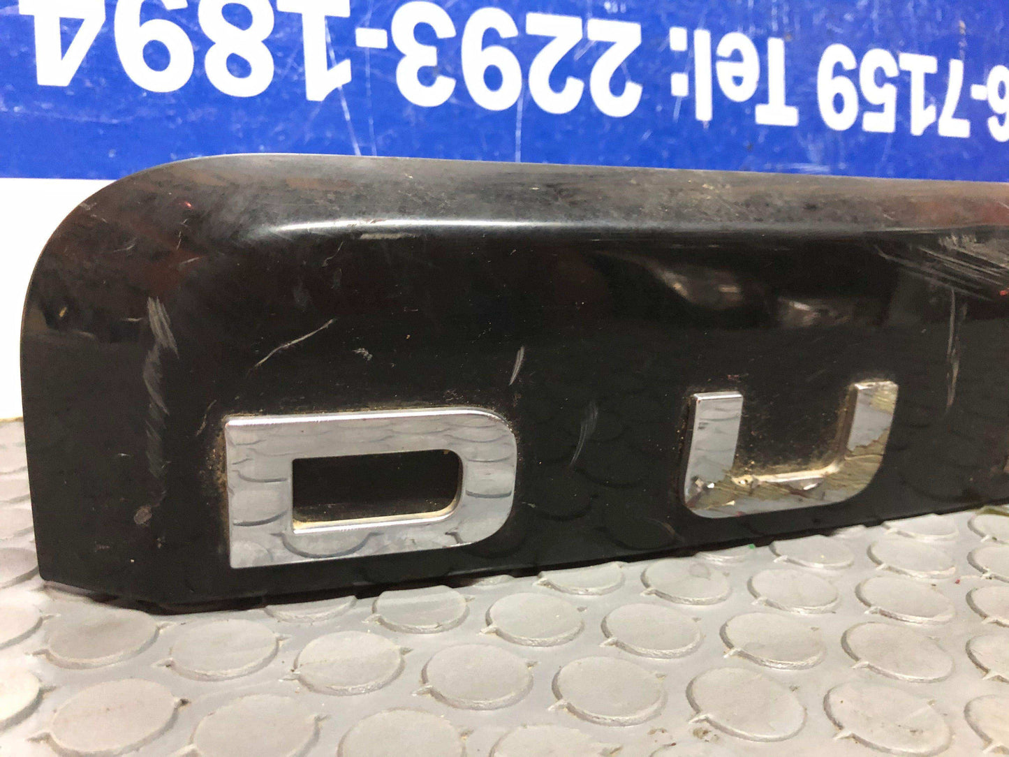 Tolva trasera de baúl Renault duster 2014 2020 (848100815r) - Grupo Revisa