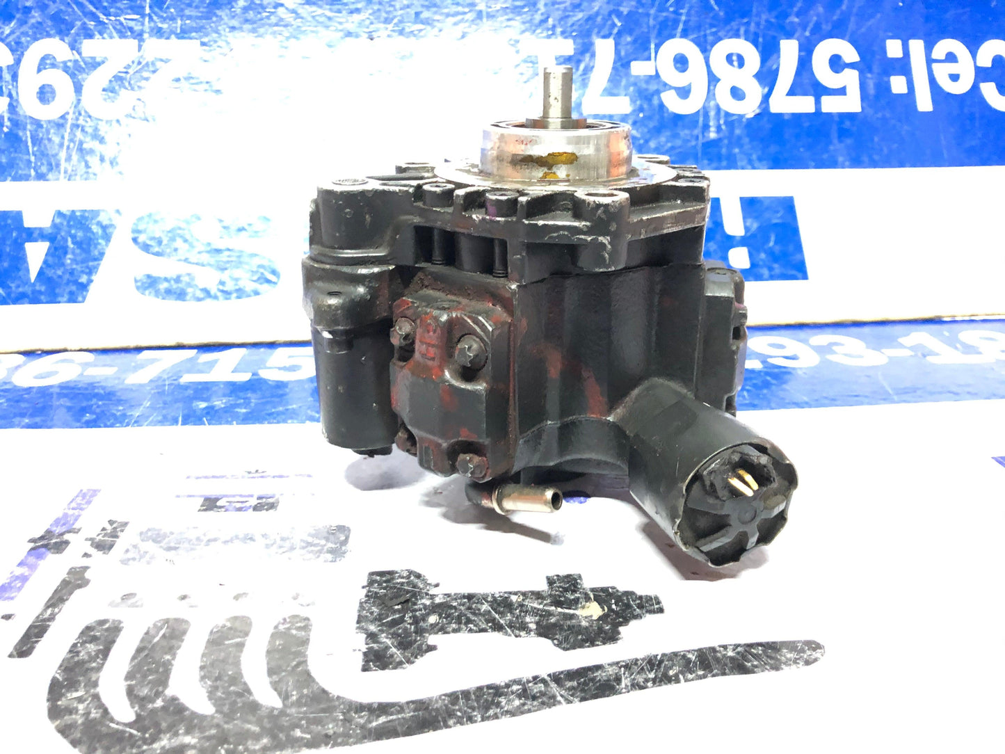 Bomba de inyección Citroen c4 c5 c8 / Peugeot 407 807 2.0 diesel ( k06 01 10 ) - Grupo Revisa 