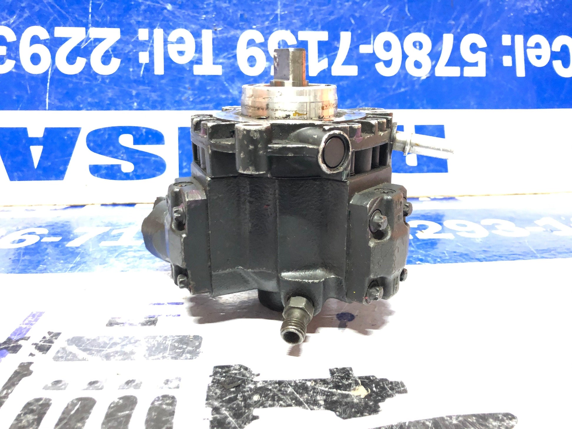 Bomba de inyección Citroen c4 c5 c8 / Peugeot 407 807 2.0 diesel ( k06 01 10 ) - Grupo Revisa 